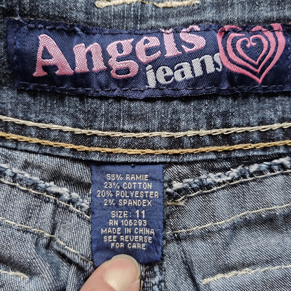 Angels Capri - Picture 3 of 8